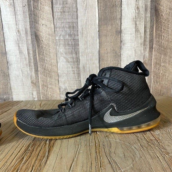 Nike Air Max Infuriate Sneakers - Picture 2 of 9